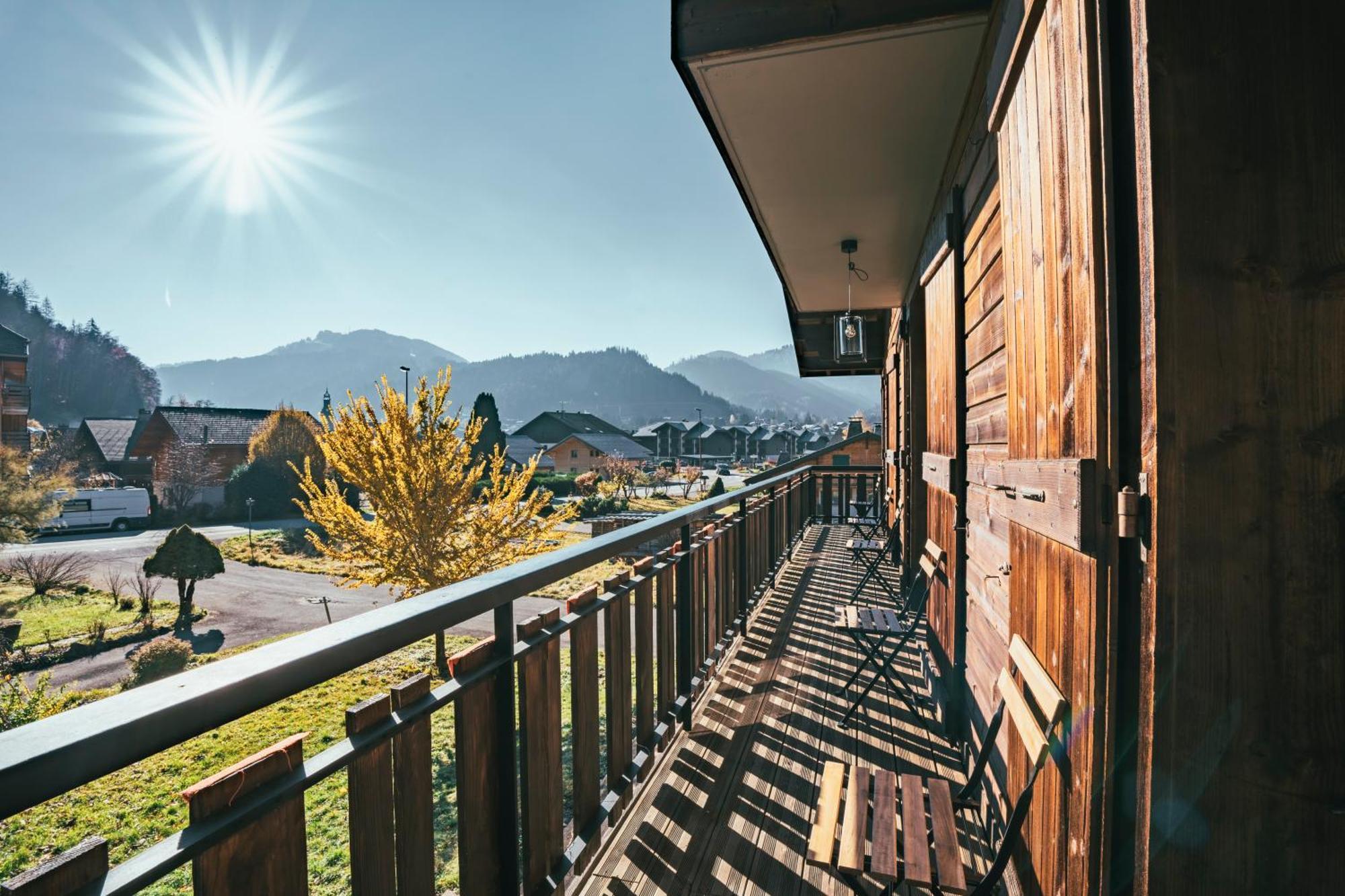 The Fat Fox Lodge, Morzine Montriond Exteriör bild