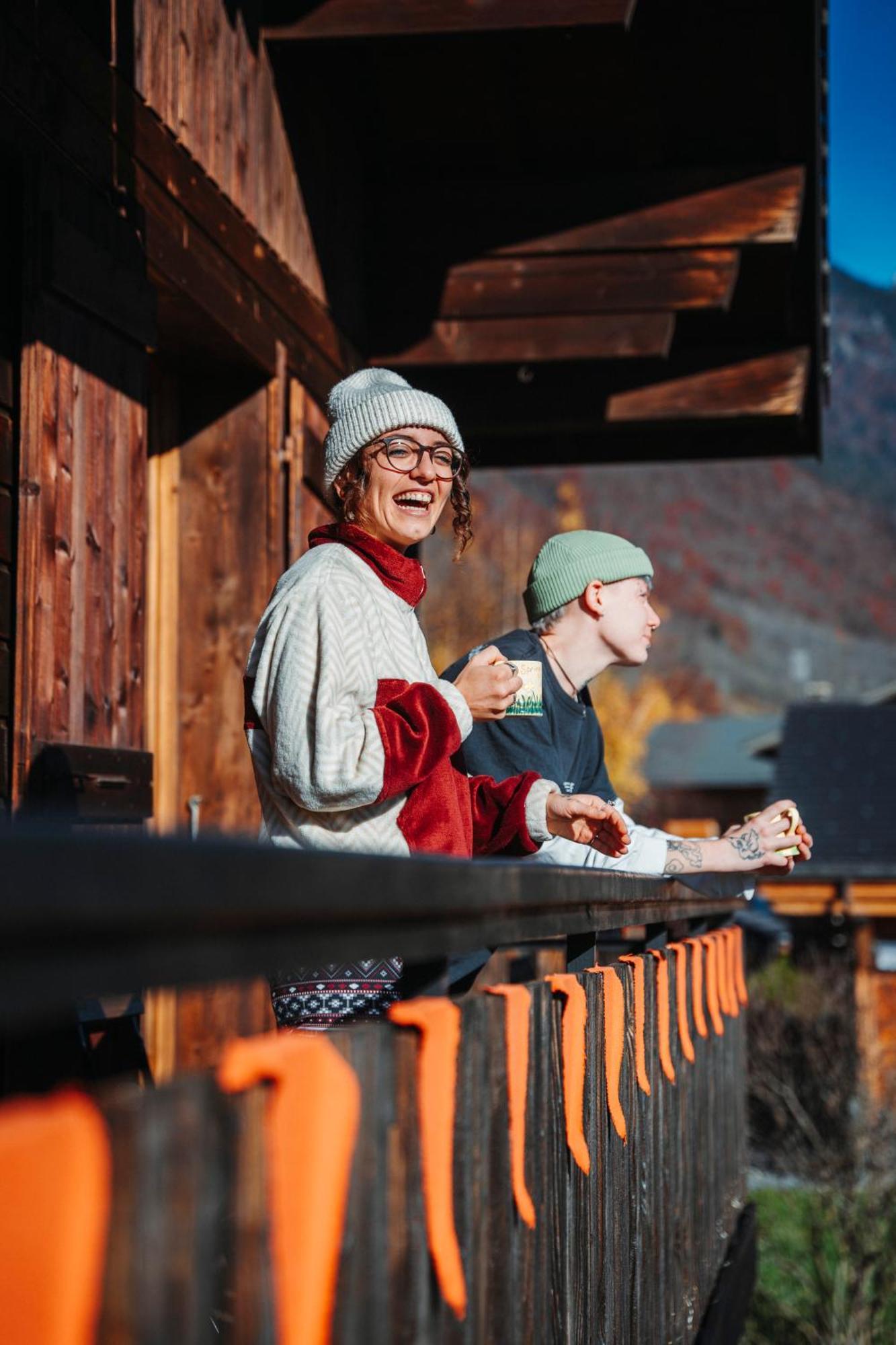 The Fat Fox Lodge, Morzine Montriond Exteriör bild