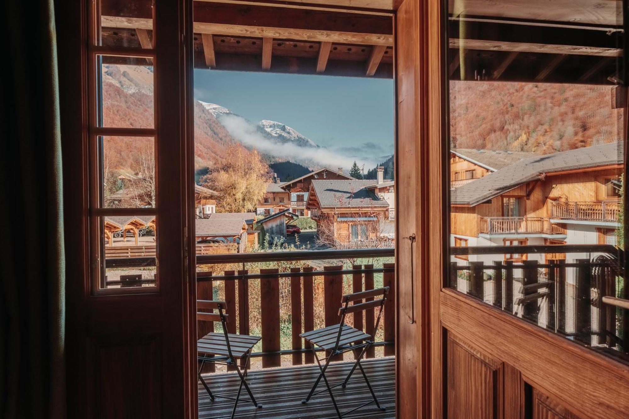 The Fat Fox Lodge, Morzine Montriond Exteriör bild